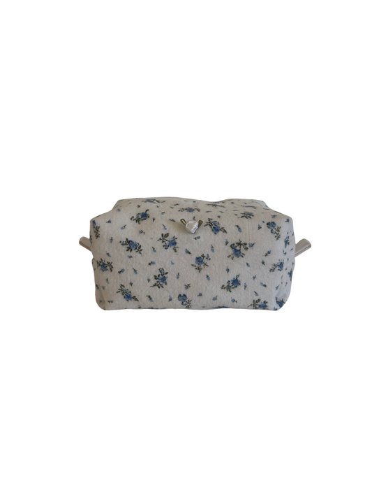 Everblooming Rosette Boxy Pouch